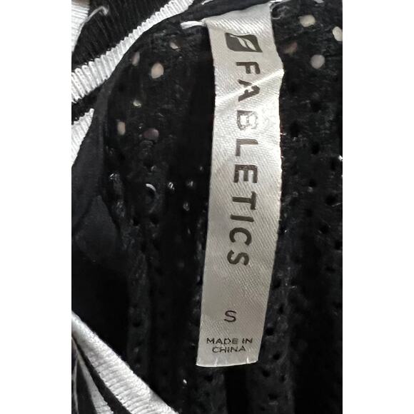 Fabletics Cropped Tia Bomber Jacket Mesh Back Black White Activewear Size S - Picture 9 of 9